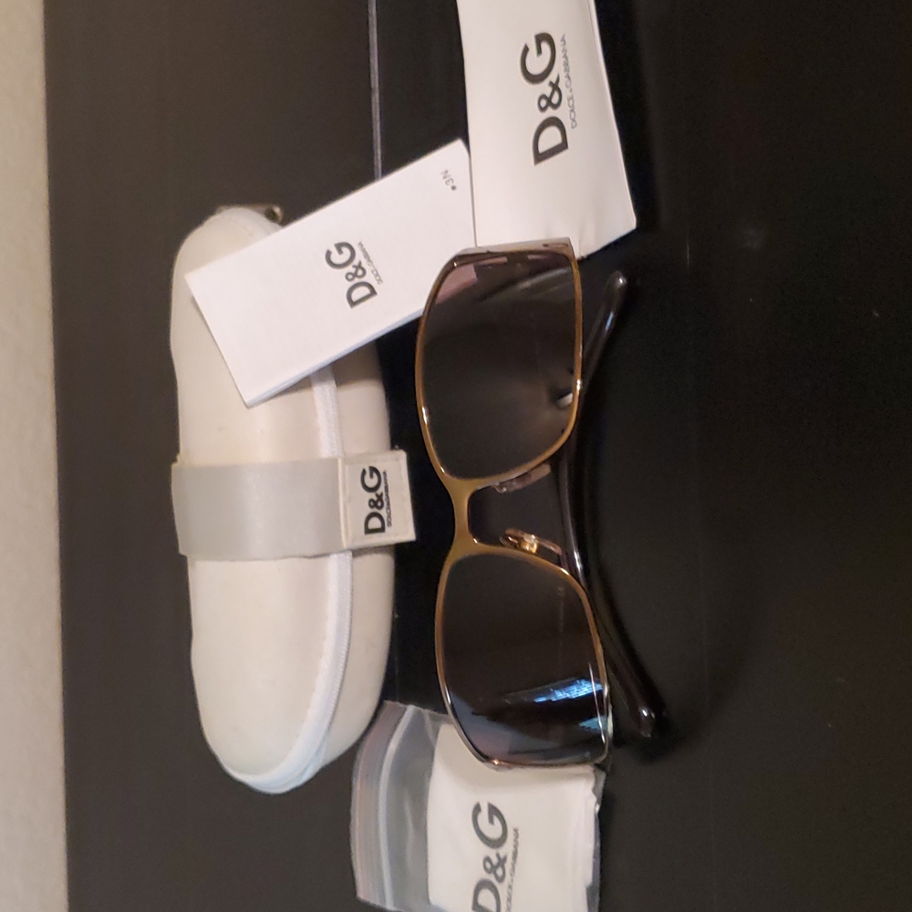 Sun glasses